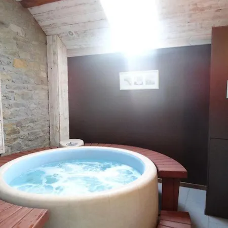 Couleur Campagne ベッド・アンド・ブレックファスト ティユー